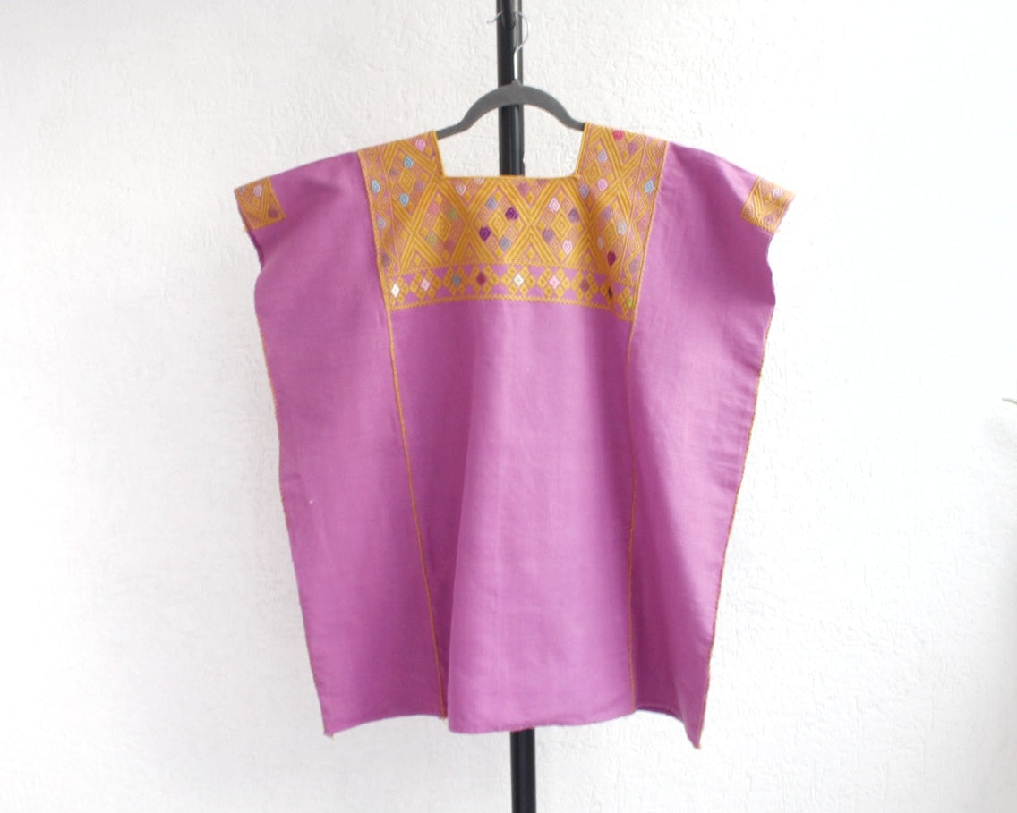 Huipil Corto Laura XL - 2XL Pejel Lila Amarillo