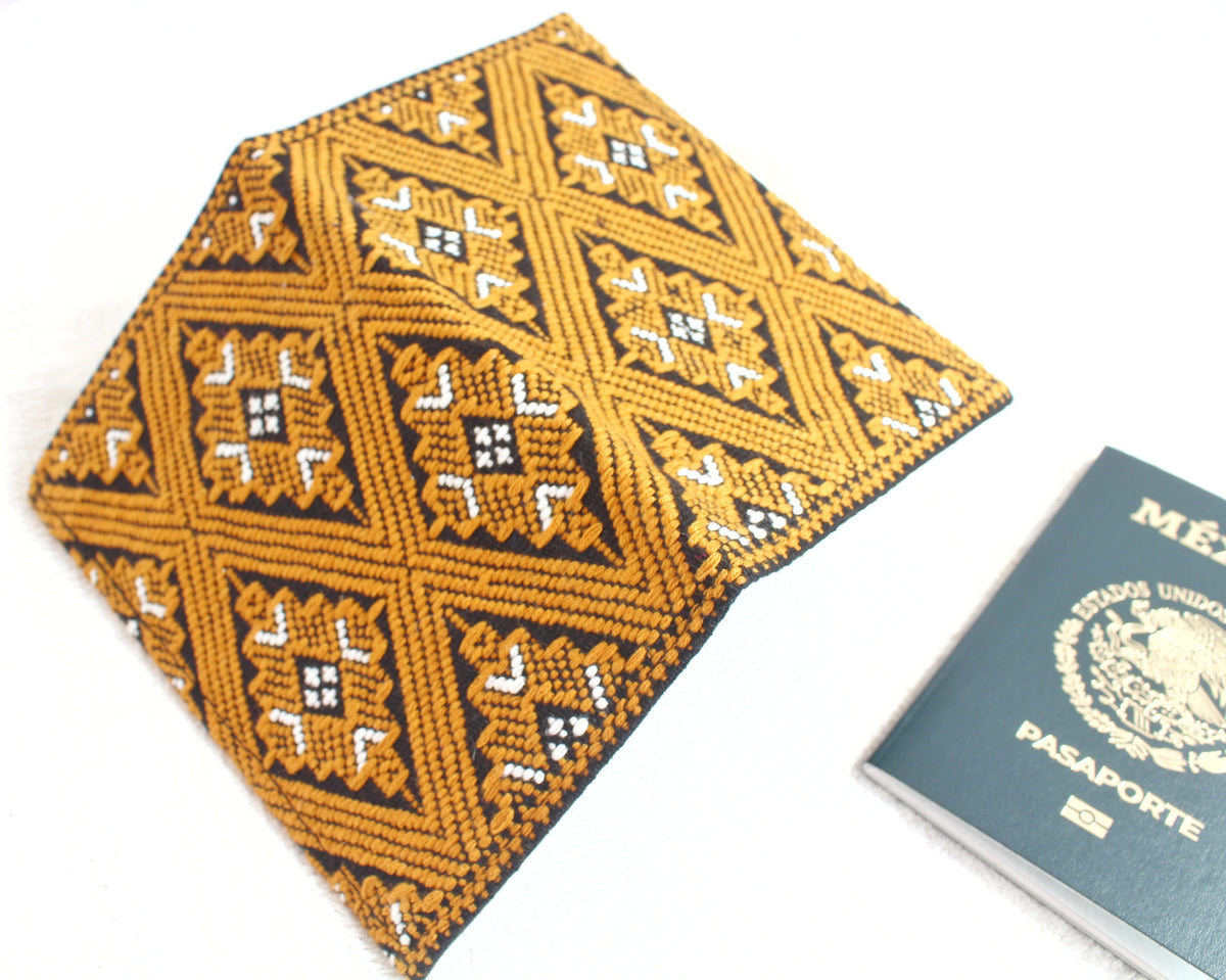 Porta Pasaporte Estrellas Amarillas