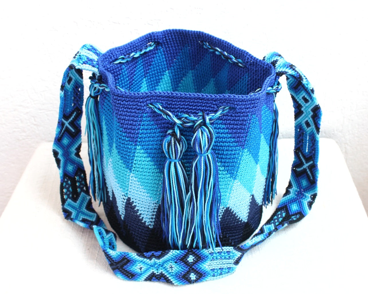 Bolso Morral Rombos Azules