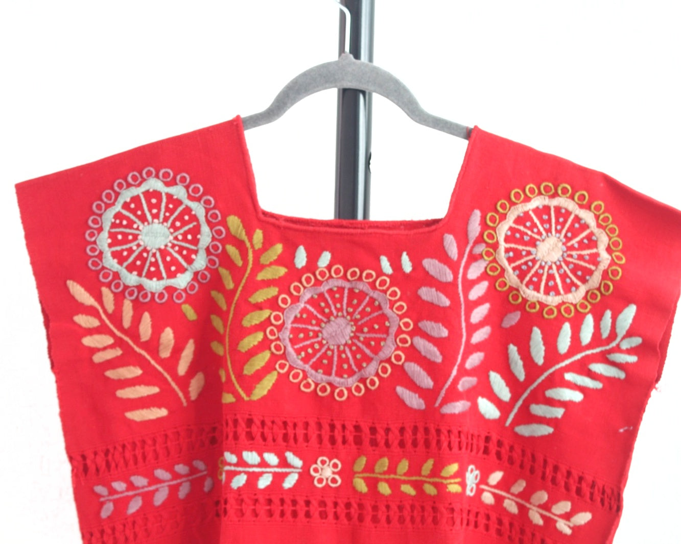 Crop Top Flores Rococo Rojo
