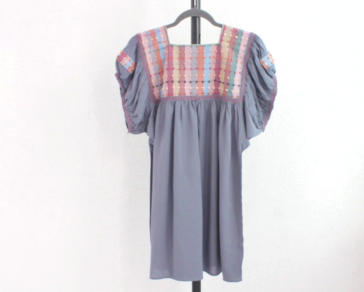Blusa Nuditos Gris Colores