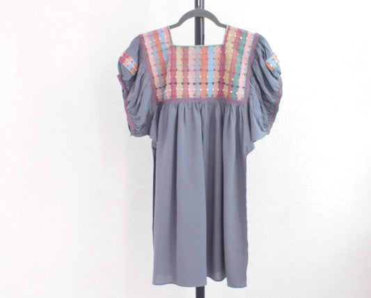 Blusa Nuditos Gris Colores
