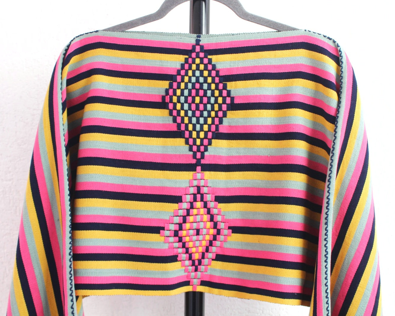 Jorongo Rombos Rosa Azul Amarillo