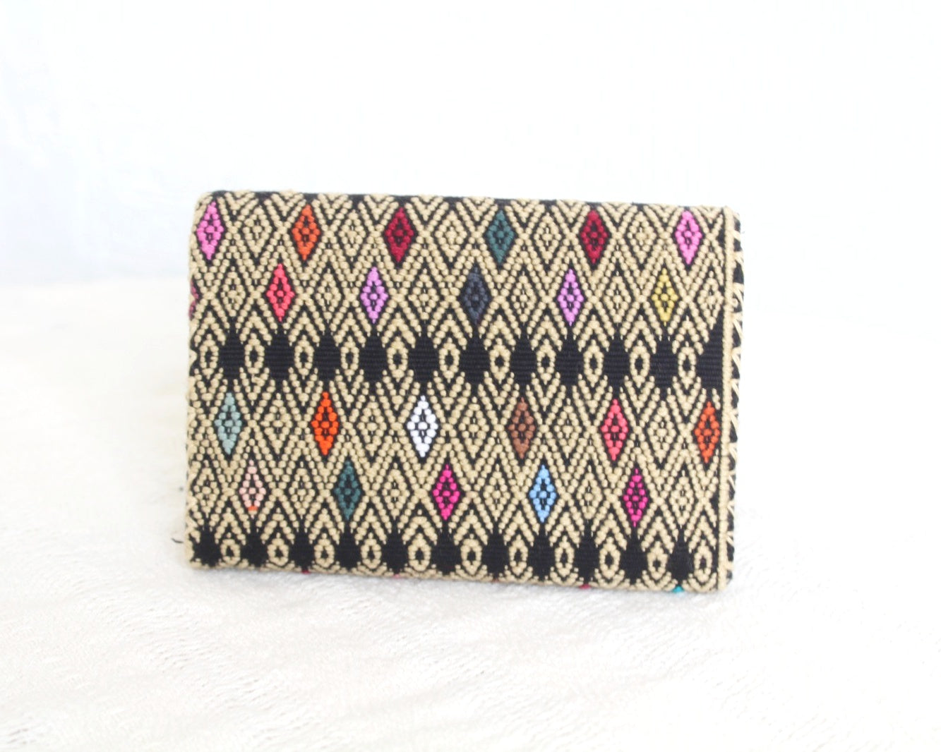 Cartera Flores Beige Colores Negro
