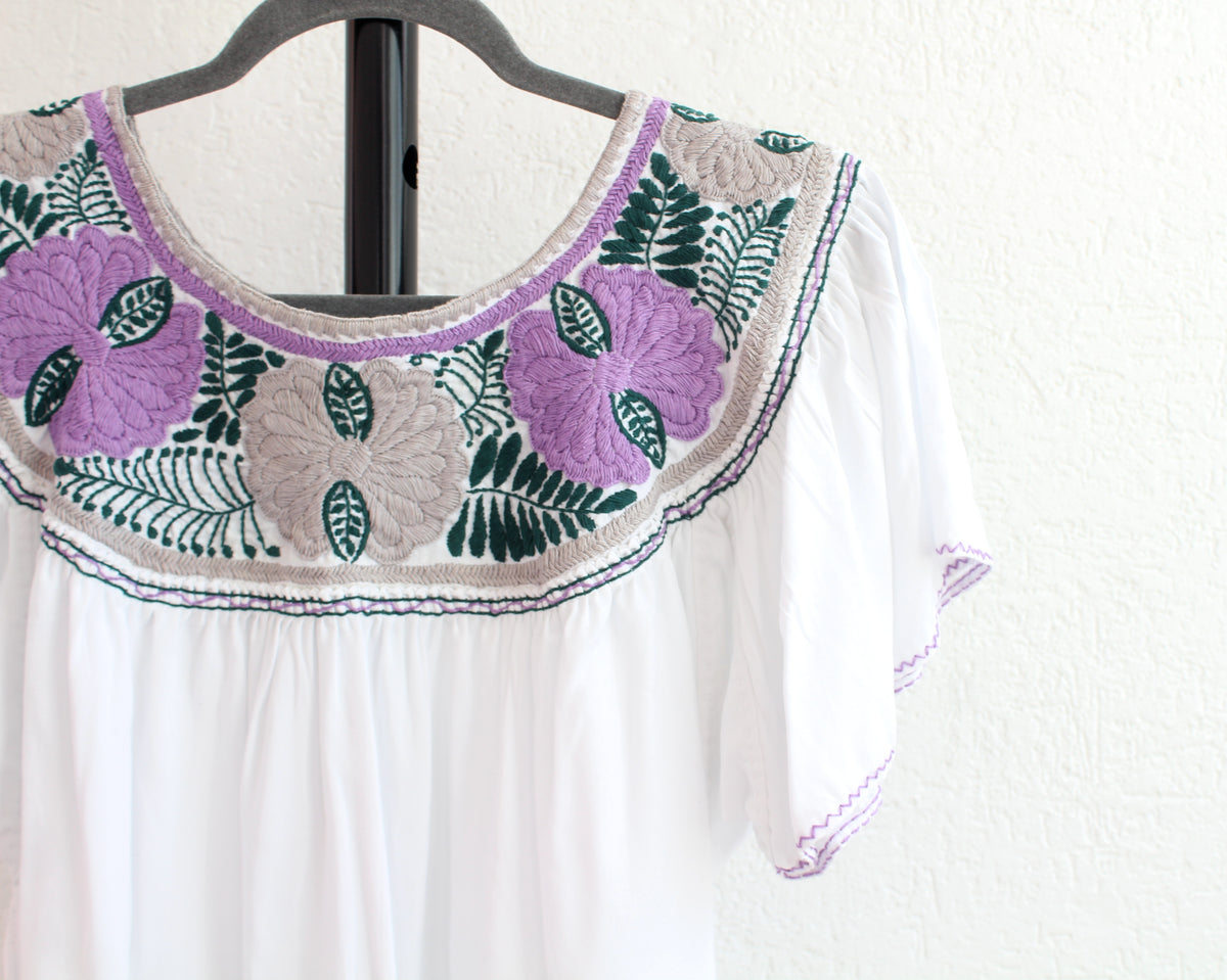 Blusa Aguacatenango Blanco Morado Verde