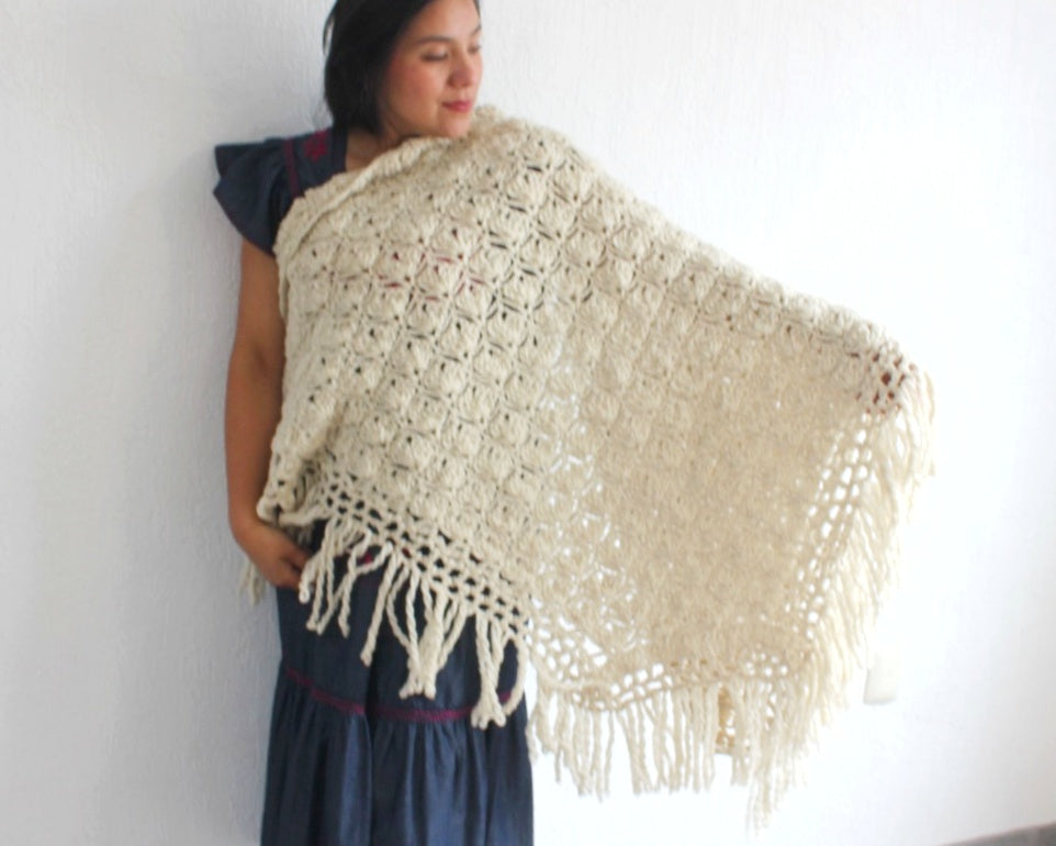 Capa de Lana Tejido Abanico