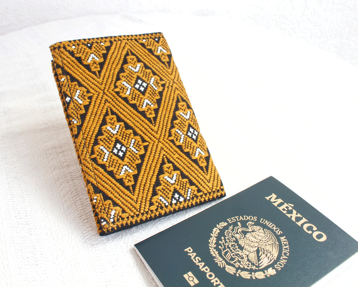 Porta Pasaporte Estrellas Amarillas