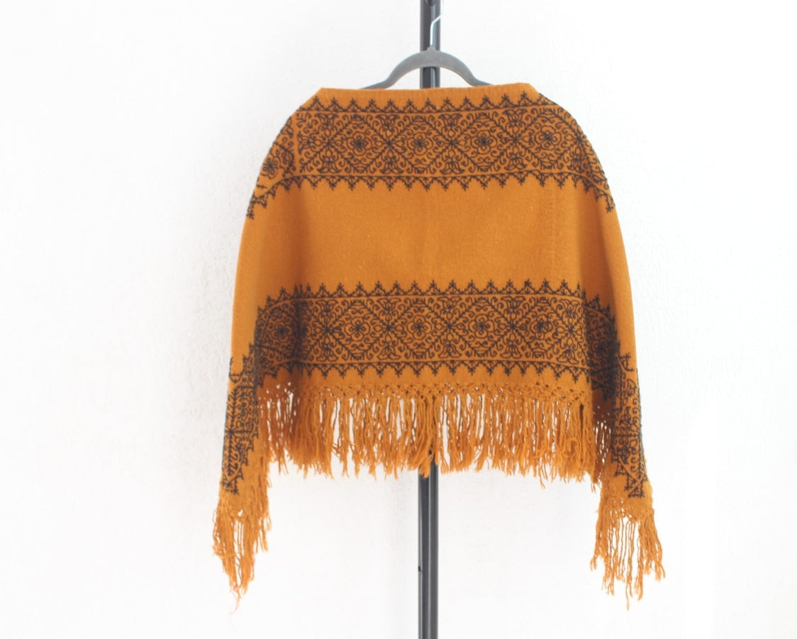 Mañanita Flores Mostaza Bordado Mazahua