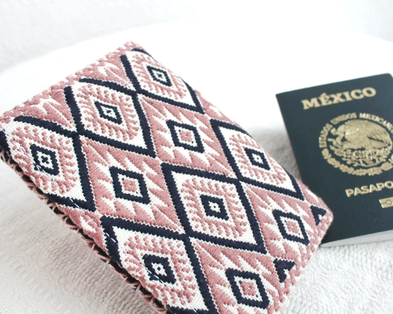 Porta Pasaporte Estrellas Rosa Azul Marino