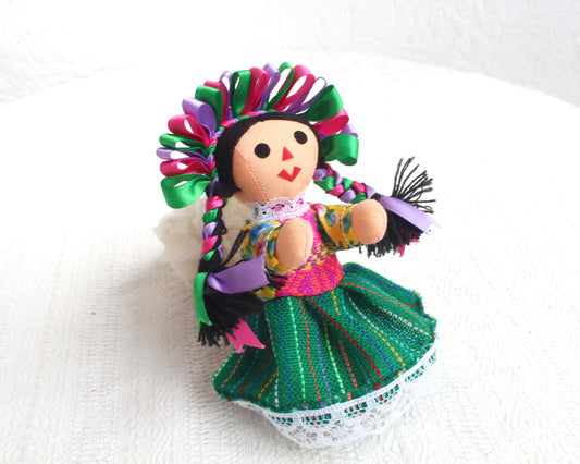 Muñeca Lelé Pequeña Verde Rosa Lila
