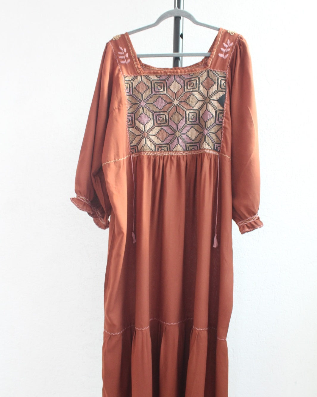 Vestido Julia Flores Manga XL / XXL Marrón