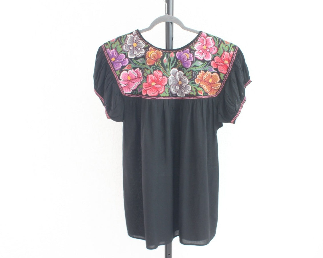 Blusa Abigail Flores Negro  XXL - XXXL