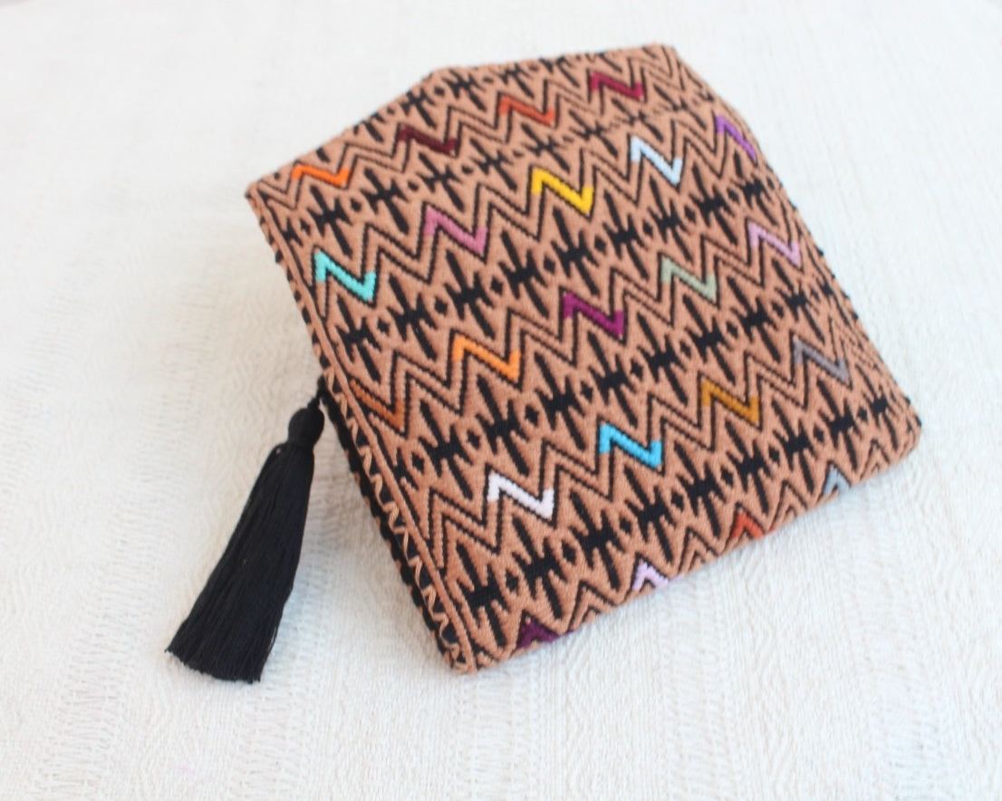 Cartera Lluvia de Estrellas Café Negro