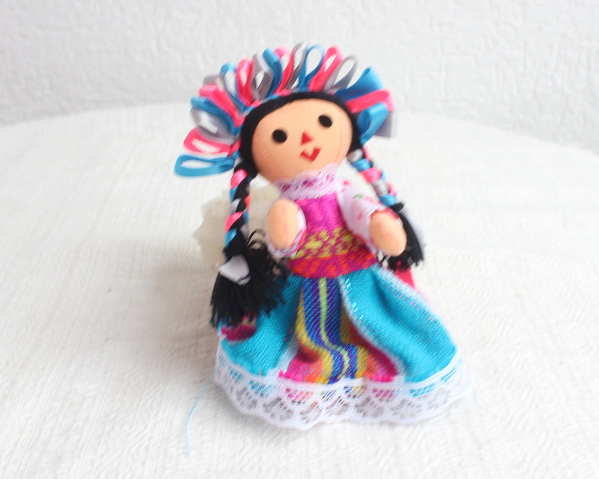 Muñeca Lelé Pequeña Azul Rosa Gris