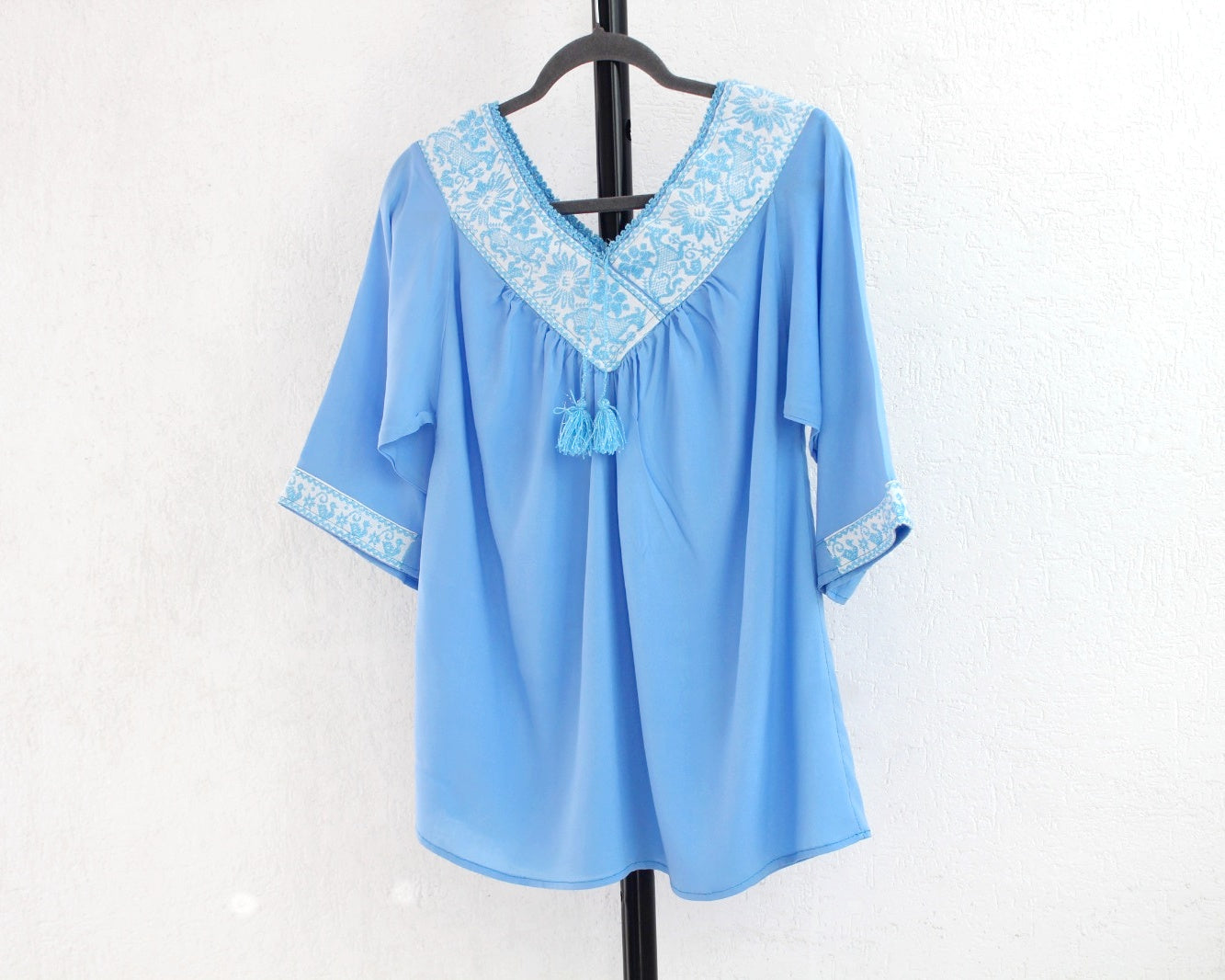 Blusa Cuello V Azul Burritos