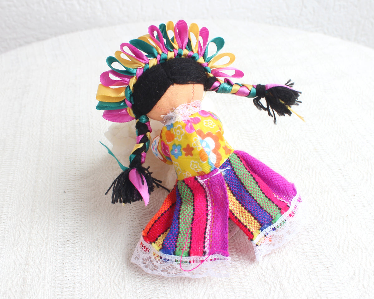 Muñeca Lelé Verde Morado Amarillo Rosa