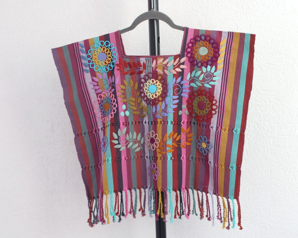 Top Flores Rococo Rosa Lila Negro