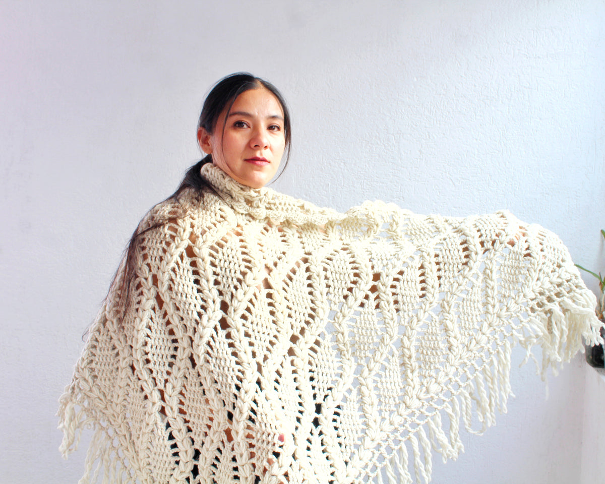 Capa de Lana Tejido Trenzado