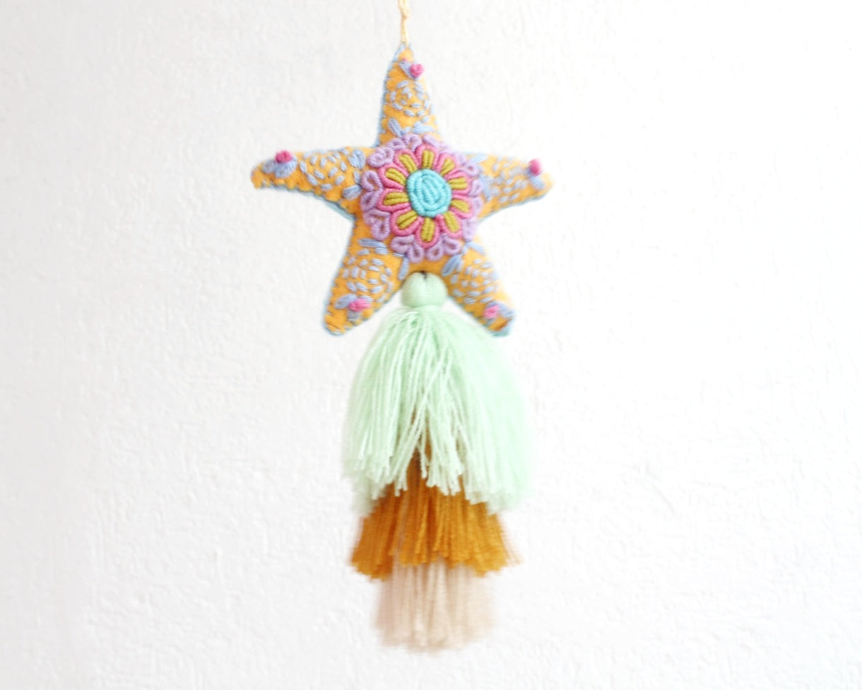 Estrella Rococo Amarillo Lila