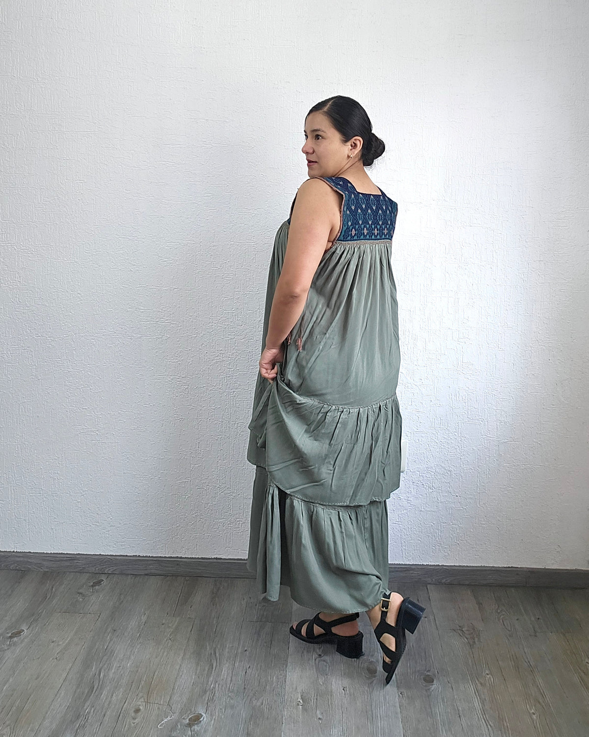 Vestido Teresa Menta Azul Marino Telar Unitalla