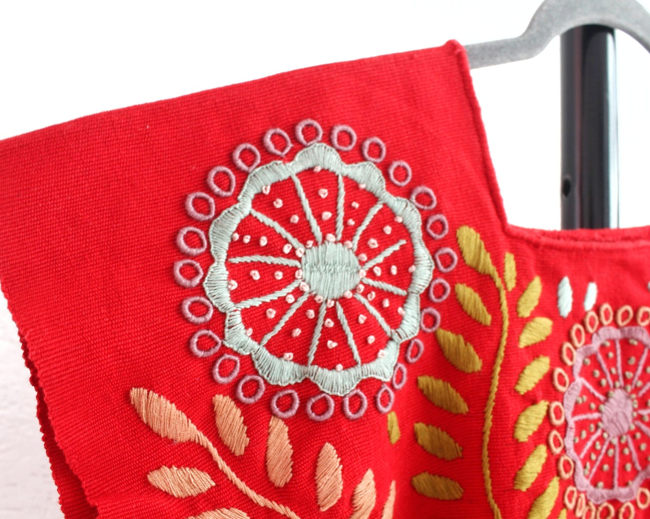 Crop Top Flores Rococo Rojo