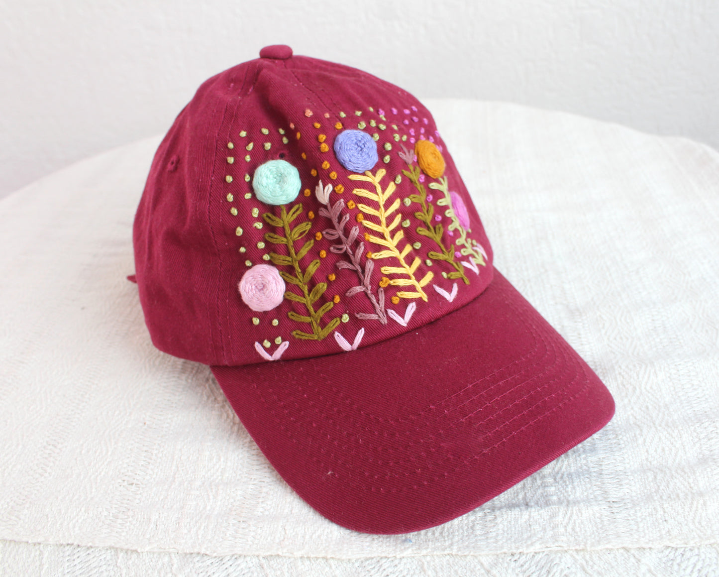 Gorra Flores Vino