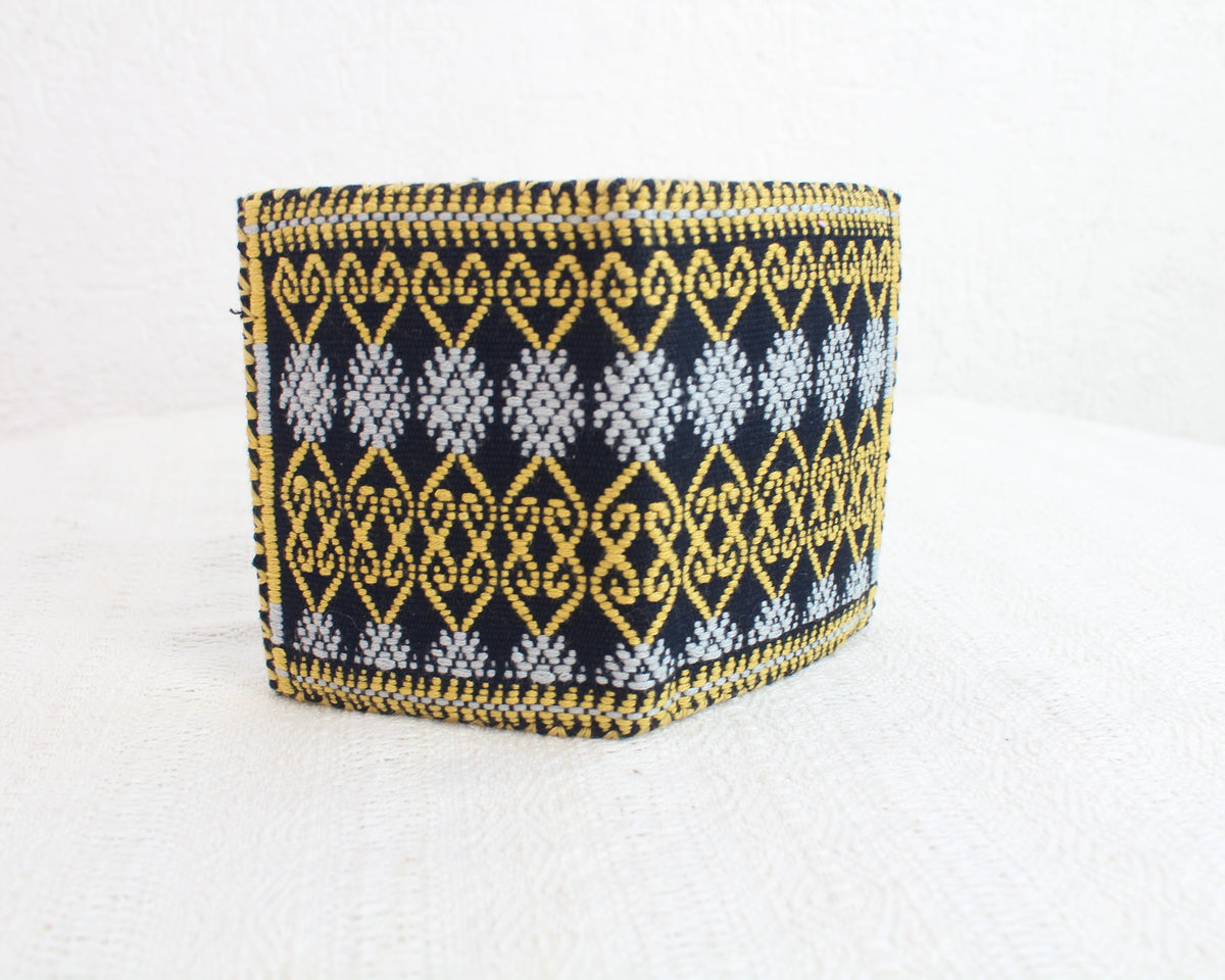 Tarjetero Estrellitas Amarillo Blanco