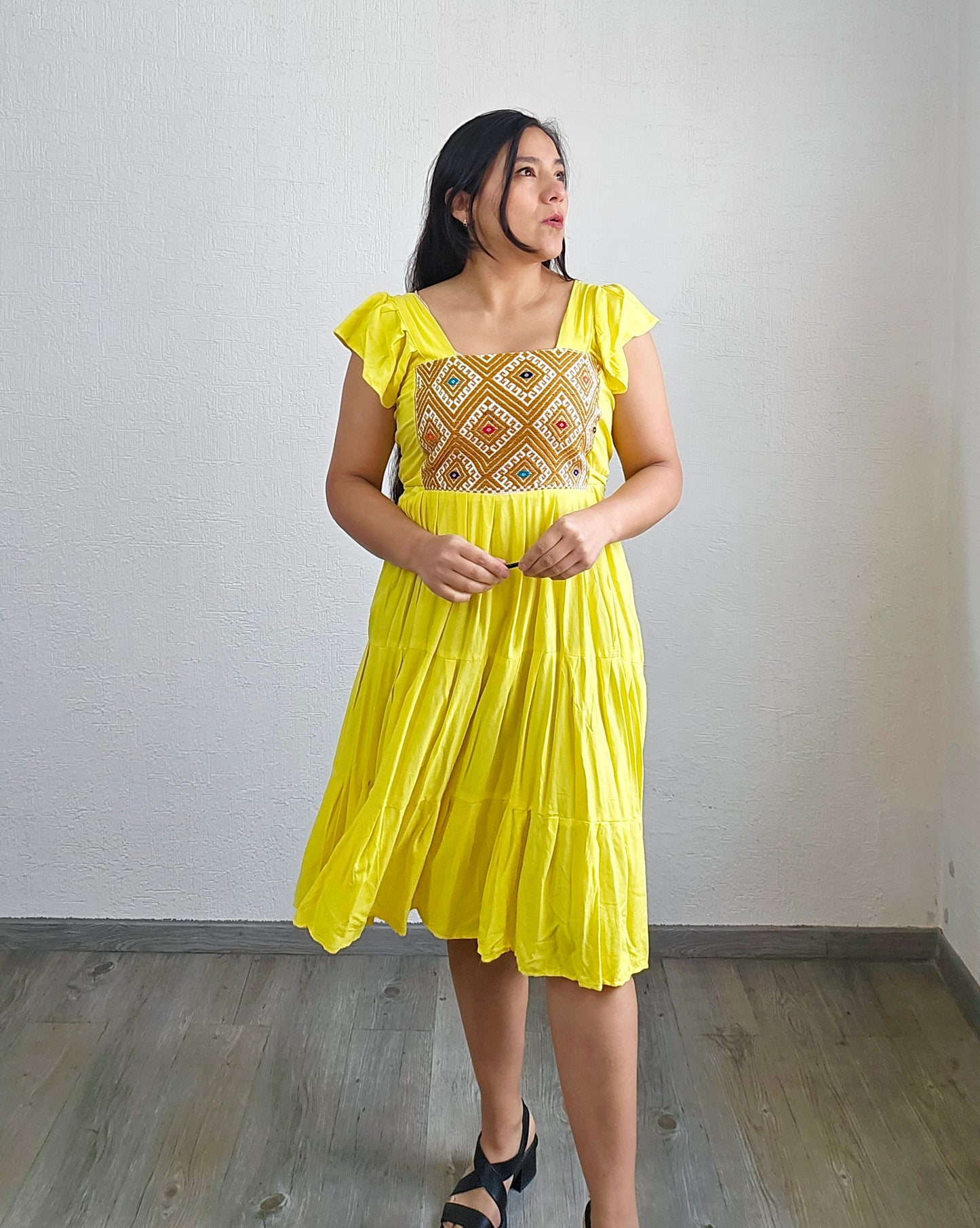 Vestido Anita Corto Amarillo Blanco