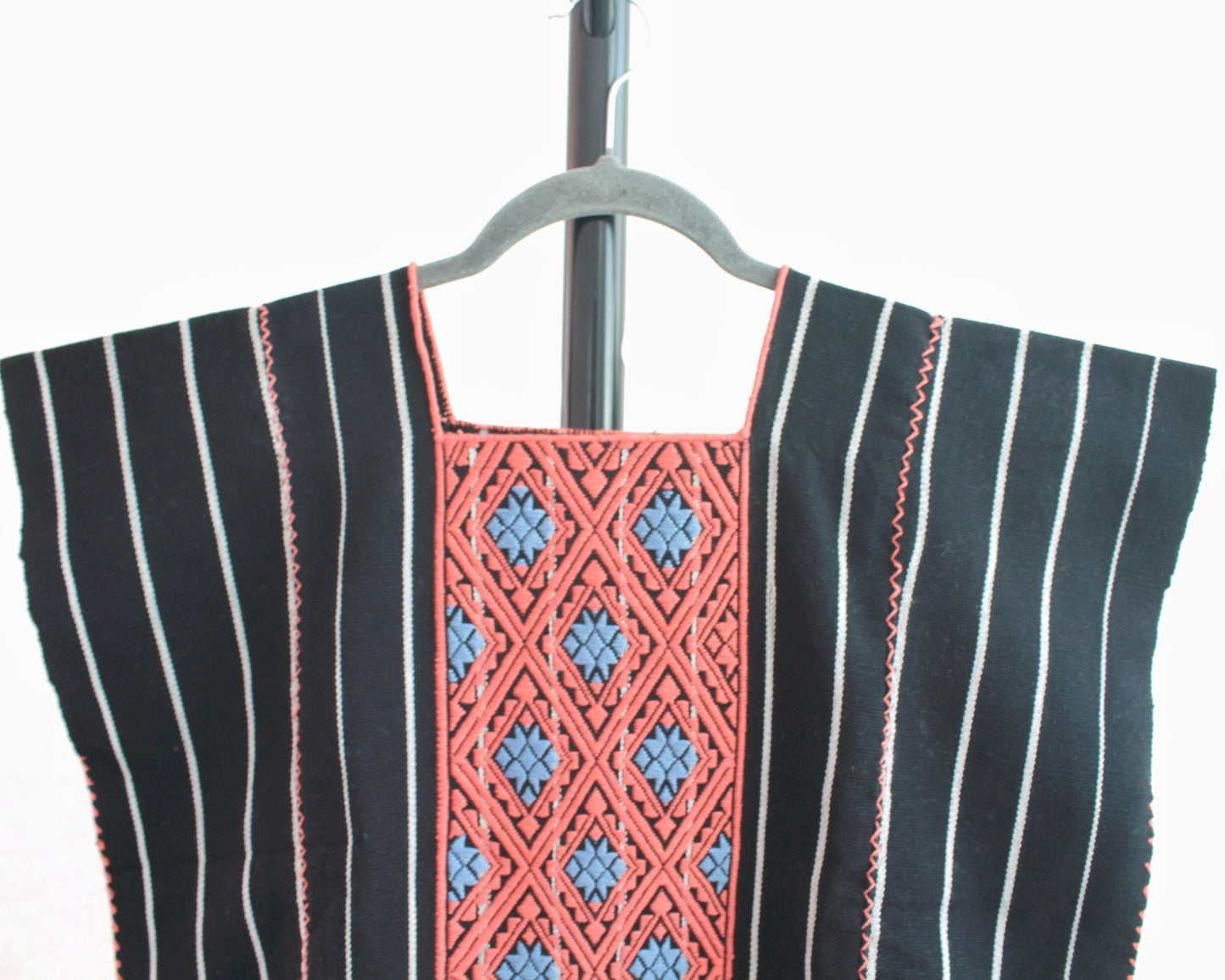 Top María Negro Coral
