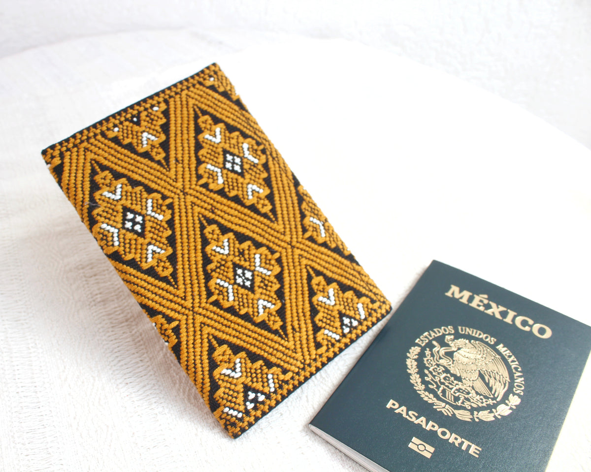 Porta Pasaporte Estrellas Amarillas