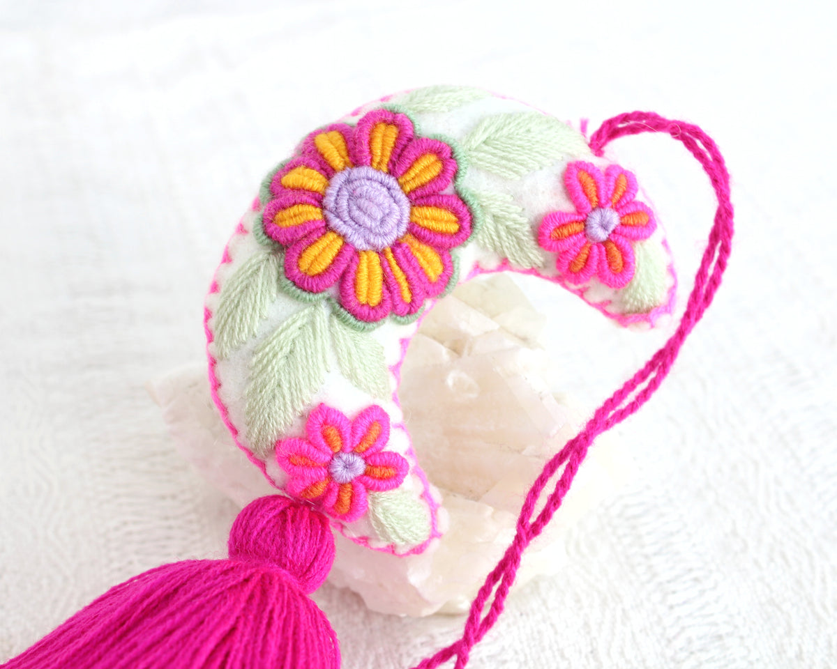 Luna Rococo Rosa Mexicano